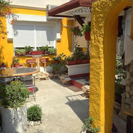 Guesthouse 7Even Мостар Екстер'єр фото
