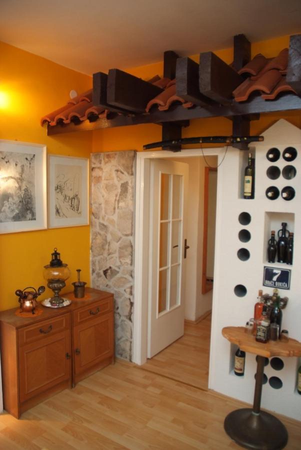 Guesthouse 7Even Мостар Екстер'єр фото